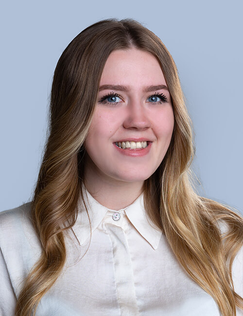 Assistenz der Geschäftsführung Steuerberater Larissa Tomas Die Wirtschaftskanzlei Wien Assistenz der Geschäftsführung Steuerberater Larissa Tomas Die Wirtschaftskanzlei Wien